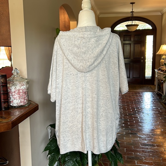 Cabi oversized sweater hoodie szS - Picture 7 of 14